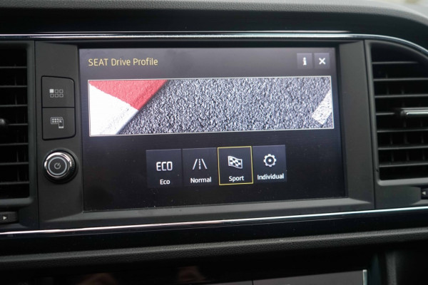 Seat Leon 1.4 EcoTSI FR Sport 150PK Panoramadak