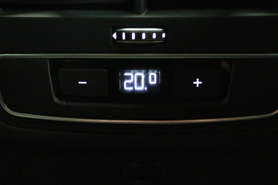 Audi A4 Avant 40 TFSI S edition 204PK 3x S-Line, LED, Virtual Cockpit, Camera, Apple Carplay, LED, 19"