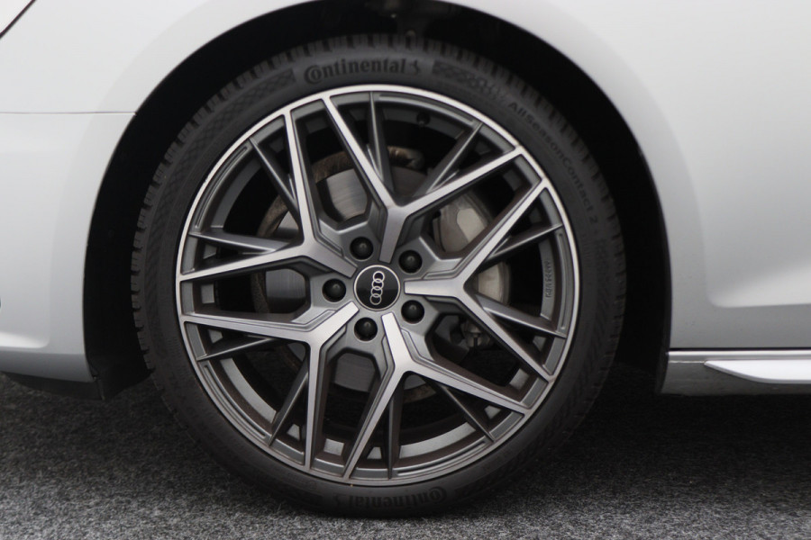 Audi A4 Avant 40 TFSI S edition 204PK 3x S-Line, LED, Virtual Cockpit, Camera, Apple Carplay, LED, 19"