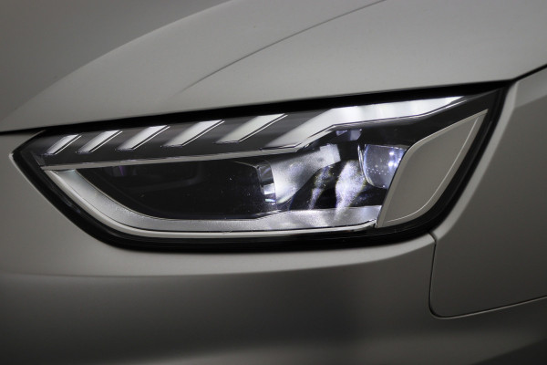 Audi A4 Avant 40 TFSI S edition 204PK 3x S-Line, LED, Virtual Cockpit, Camera, Apple Carplay, LED, 19"