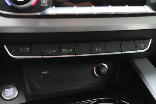 Audi A4 Avant 40 TFSI S edition 204PK 3x S-Line, LED, Virtual Cockpit, Camera, Apple Carplay, LED, 19"