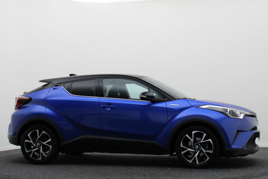 Toyota C-HR 1.8 Hybrid Bi-Tone Apple Carplay, JBL Sound, ACC, Camera, Keyless, Trekhaak, 18"
