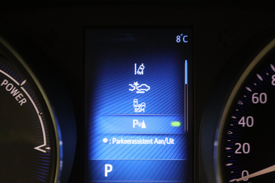 Toyota C-HR 1.8 Hybrid Bi-Tone Apple Carplay, JBL Sound, ACC, Camera, Keyless, Trekhaak, 18"