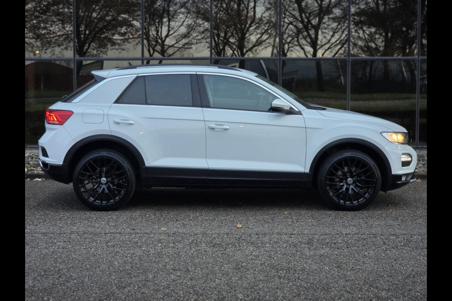 Volkswagen T-Roc 1.5 TSI Style |STUUR/STOELVERW.|ACC|CAMERA