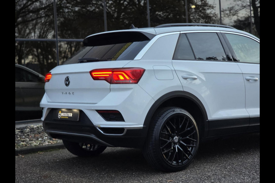 Volkswagen T-Roc 1.5 TSI Style |STUUR/STOELVERW.|ACC|CAMERA