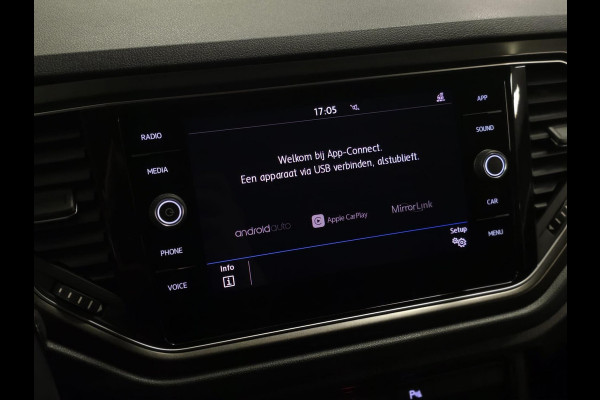 Volkswagen T-Roc 1.5 TSI Style |STUUR/STOELVERW.|ACC|CAMERA