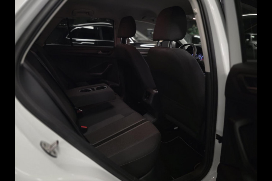 Volkswagen T-Roc 1.5 TSI Style |STUUR/STOELVERW.|ACC|CAMERA