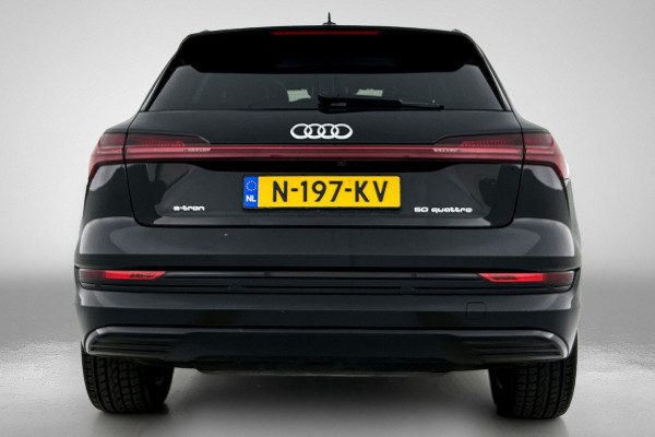 Audi e-tron 50 quattro S edition 71 kWh (Panorama, StoelV, Bang & Olufsen, Camera, PDC, EtcO)