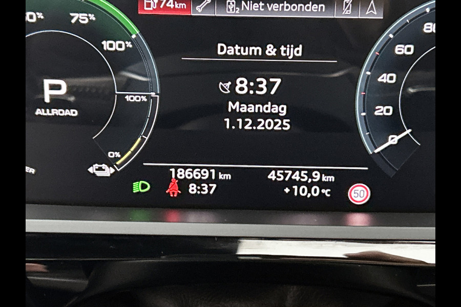 Audi e-tron 50 quattro S edition 71 kWh (Panorama, StoelV, Bang & Olufsen, Camera, PDC, EtcO)