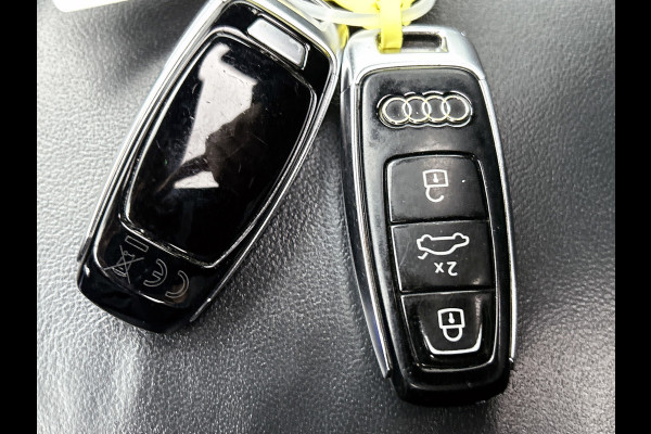 Audi e-tron 50 quattro S edition 71 kWh (Panorama, StoelV, Bang & Olufsen, Camera, PDC, EtcO)