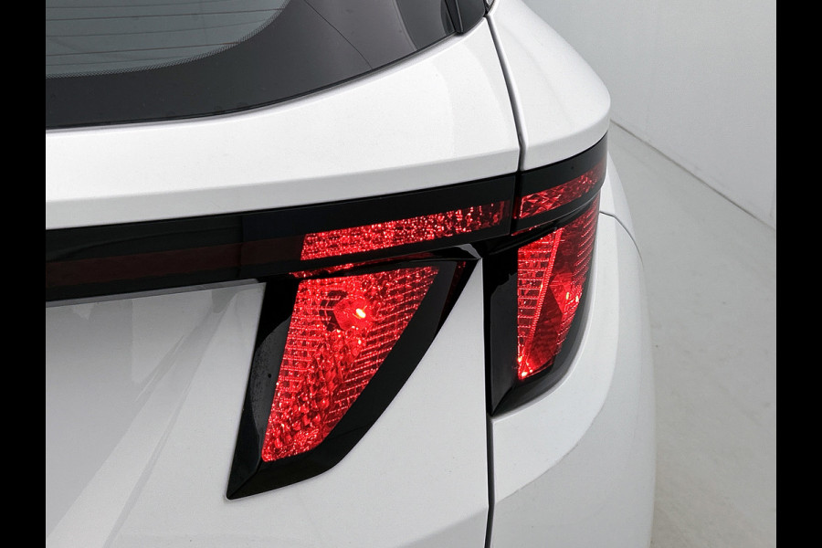 Hyundai Tucson 1.6 T-GDI MHEV i-Motion( Goed OnderH, Camera, PDC, Navi, Climate Con, Cruise Con, ETc)