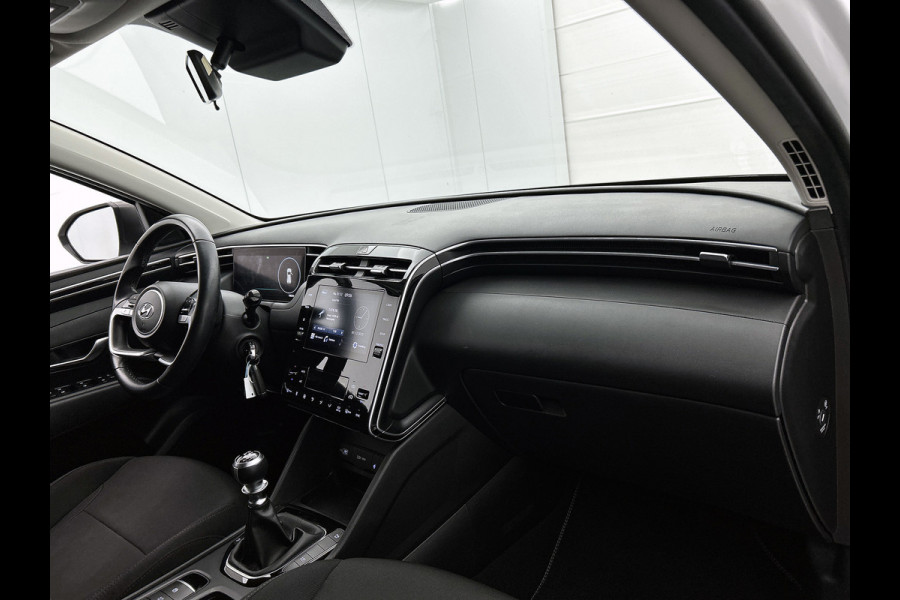 Hyundai Tucson 1.6 T-GDI MHEV i-Motion( Goed OnderH, Camera, PDC, Navi, Climate Con, Cruise Con, ETc)