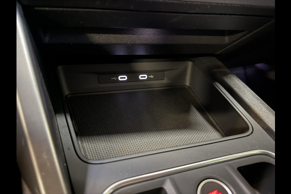 Seat Leon Sportstourer 1.0 eTSI FR Business Intense | Adaptive cruise | Camera | Virtual | Apple Carplay | Clima | 18'' Inch