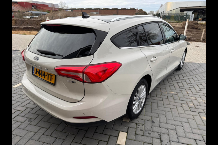 Ford FOCUS Wagon 1.0 EcoBoost Hybrid Titanium X Business | Pano | Stuurverwarming | digitale cockpit
