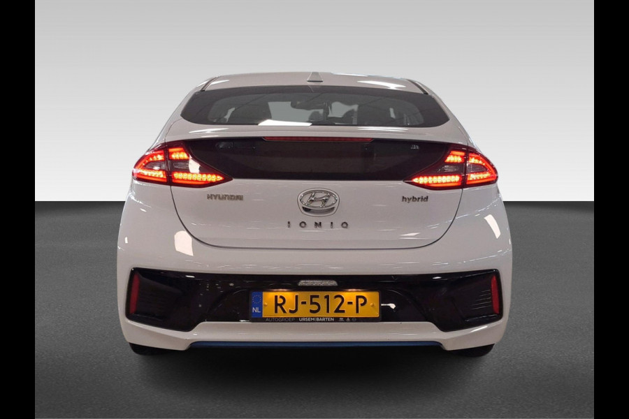 Hyundai IONIQ 1.6 GDi Premium Incl. Stoel en stuurverwarming | schuif-/kanteldak | Elektrisch verstelb. bestuurdersstoel met geheugen