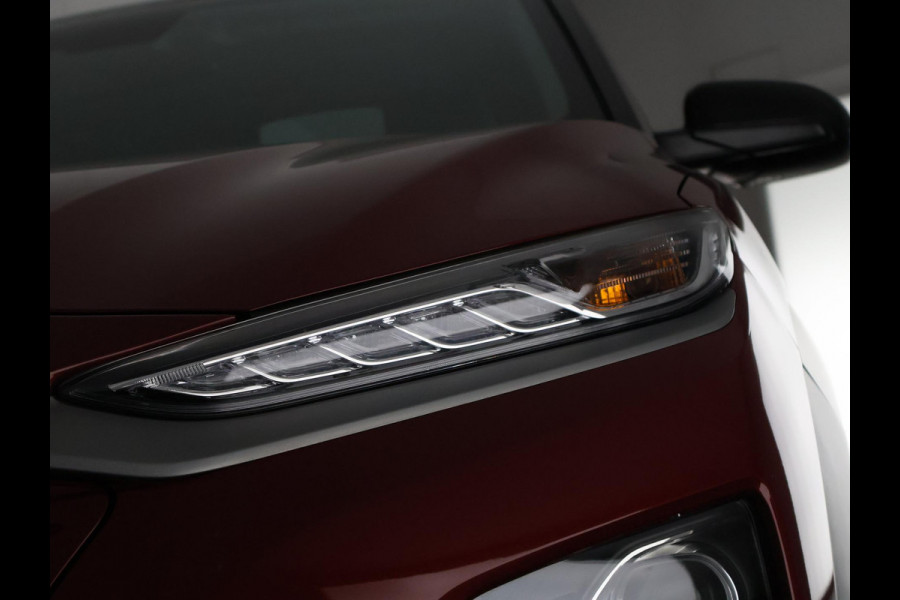 Hyundai Kona EV Fashion Design 64 kWh Two-Tone 400 km actieradius | ACCU 100% | Navigatie | Schuif-/Kanteldak | Leder |