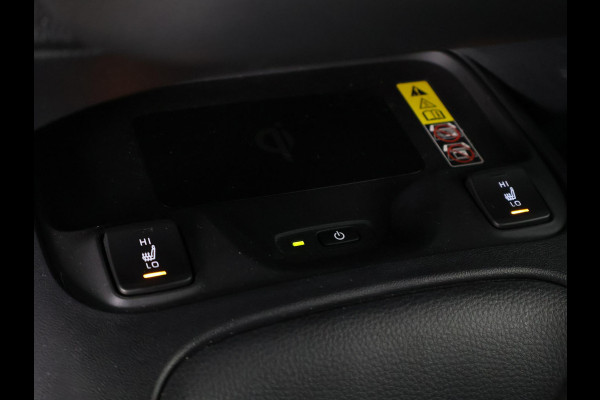 Toyota Corolla Touring Sports Hybrid 140 Business | Stuur-/Stoelverwarming | Parkeersensoren | Apple Carplay & AndriodAUTO | Navigatie