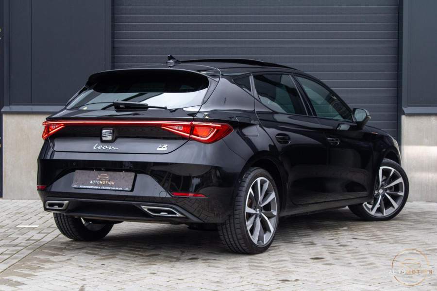 Seat Leon 1.4 TSI eHybrid PHEV FR Bus. Int. PANO CAMERA MEMORY