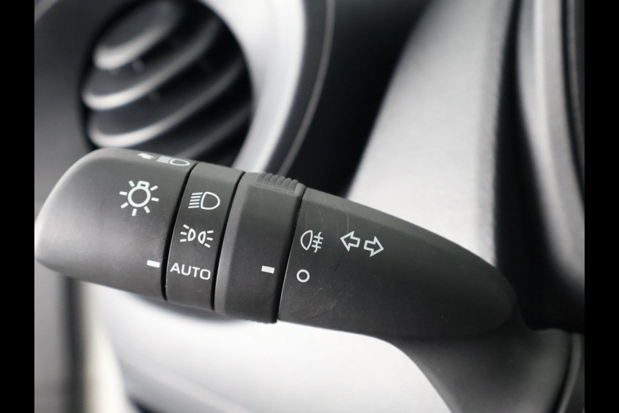 Toyota Aygo X 1.0 VVT-i MT Play | Apple Carplay & Android Auto | Adaptive Cruise Control | Cruise control