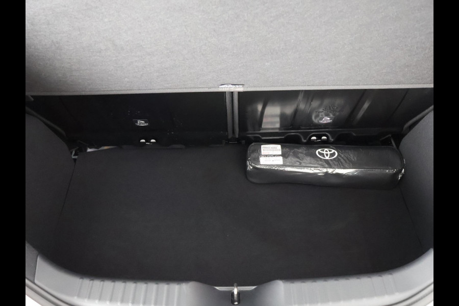 Toyota Aygo X 1.0 VVT-i MT Play | Apple Carplay & Android Auto | Adaptive Cruise Control | Cruise control