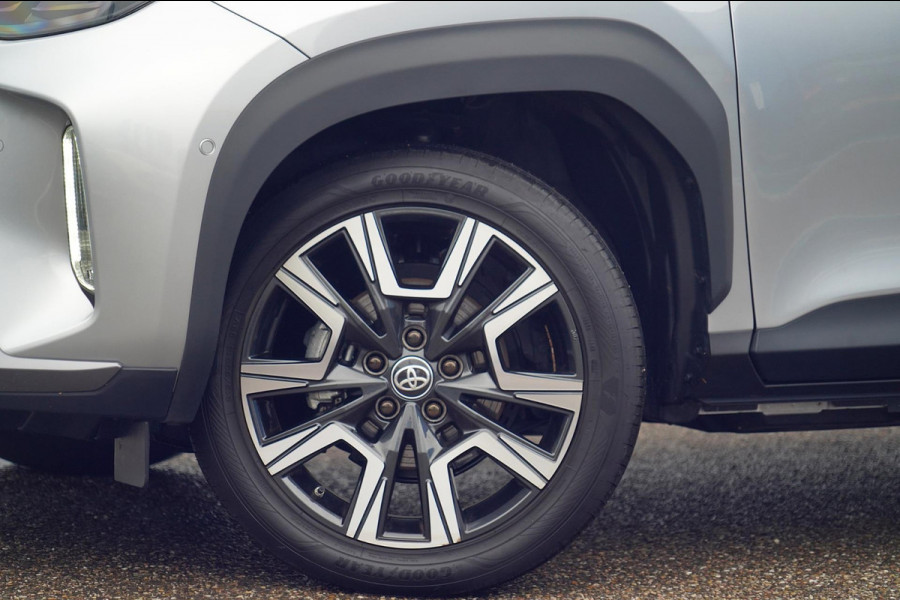 Toyota Yaris Cross 1.5 Hybrid 130 Launch Edition / 1e Eigenaar / Panoramadak / Stoelverw. / 7dkm NAP