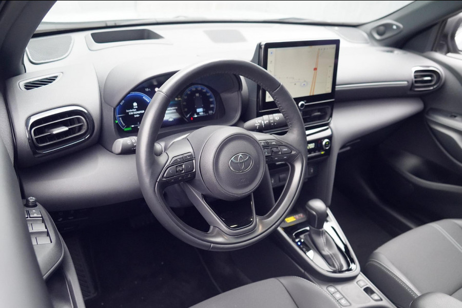 Toyota Yaris Cross 1.5 Hybrid 130 Launch Edition / 1e Eigenaar / Panoramadak / Stoelverw. / 7dkm NAP