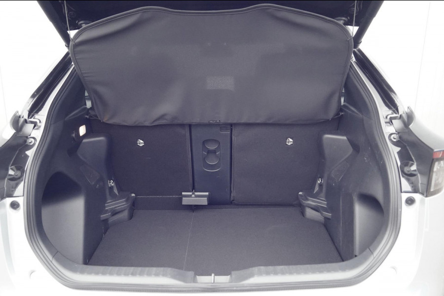 Toyota Yaris Cross 1.5 Hybrid 130 Launch Edition / 1e Eigenaar / Panoramadak / Stoelverw. / 7dkm NAP