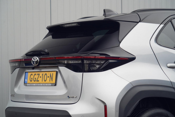 Toyota Yaris Cross 1.5 Hybrid 130 Launch Edition / 1e Eigenaar / Panoramadak / Stoelverw. / 7dkm NAP