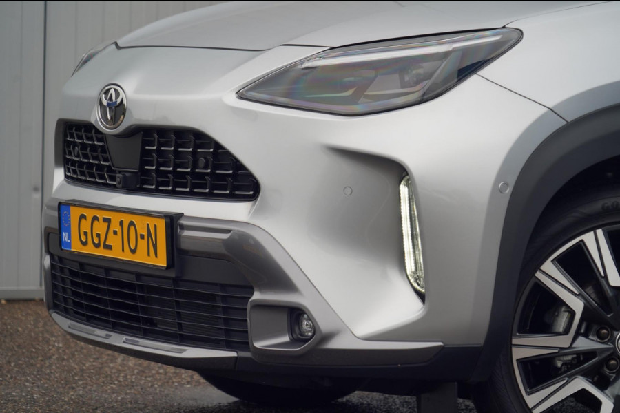 Toyota Yaris Cross 1.5 Hybrid 130 Launch Edition / 1e Eigenaar / Panoramadak / Stoelverw. / 7dkm NAP