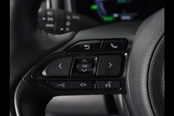 Toyota Yaris 1.5 Hybrid 130 Executive | JBL AUDIO | Stuur-& Stoelverwarming | Head Up Display |