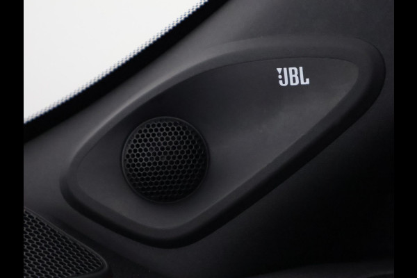 Toyota Yaris 1.5 Hybrid 130 Executive | JBL AUDIO | Stuur-& Stoelverwarming | Head Up Display |