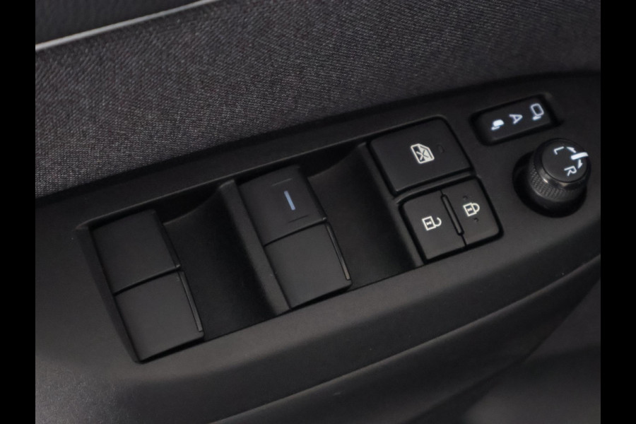 Toyota Yaris 1.5 Hybrid 130 Executive | JBL AUDIO | Stuur-& Stoelverwarming | Head Up Display |