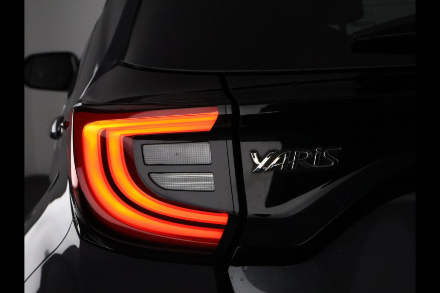 Toyota Yaris 1.5 Hybrid 130 Executive | JBL AUDIO | Stuur-& Stoelverwarming | Head Up Display |