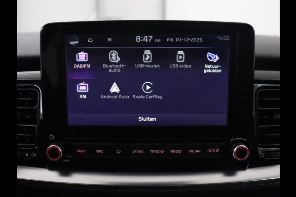 Kia Stonic 1.0 T-GDi MHEV GT-Line | 38.500km NAP | Stoelverwarming | Camera | Carplay | Adaptive cruise | Half leder | Stuurverwarming | Navigatie | Full LED | Keyless | Parkeerhulp | Climate control