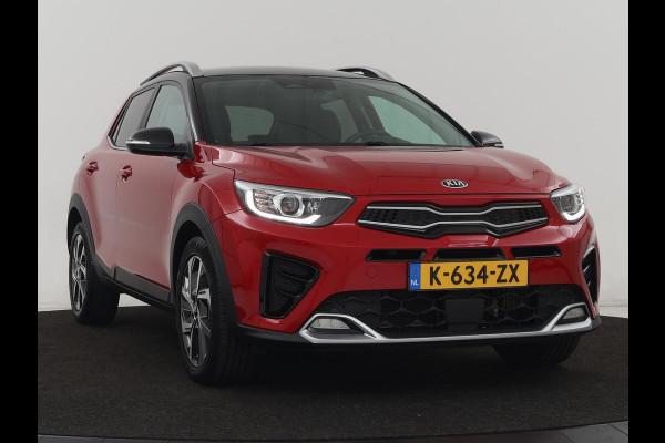 Kia Stonic 1.0 T-GDi MHEV GT-Line | 38.500km NAP | Stoelverwarming | Camera | Carplay | Adaptive cruise | Half leder | Stuurverwarming | Navigatie | Full LED | Keyless | Parkeerhulp | Climate control
