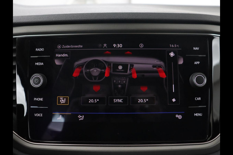 Volkswagen T-Roc 1.0 TSI Style | Camera | Carplay | Climate control | Full LED | Navigatie | Adaptive cruise | Parkeerhulp | 18'' | Bluetooth