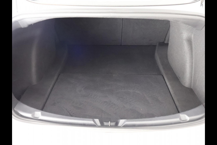 Tesla Model 3 Standard RWD Plus 60 kWh + FSD systeem | Navigatie | Panoramadak |