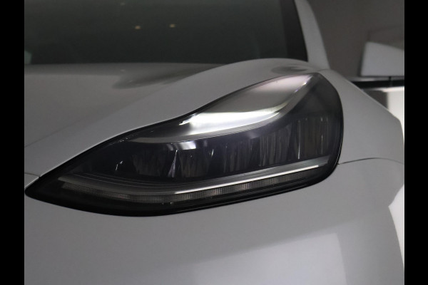 Tesla Model 3 Standard RWD Plus 60 kWh + FSD systeem | Navigatie | Panoramadak |