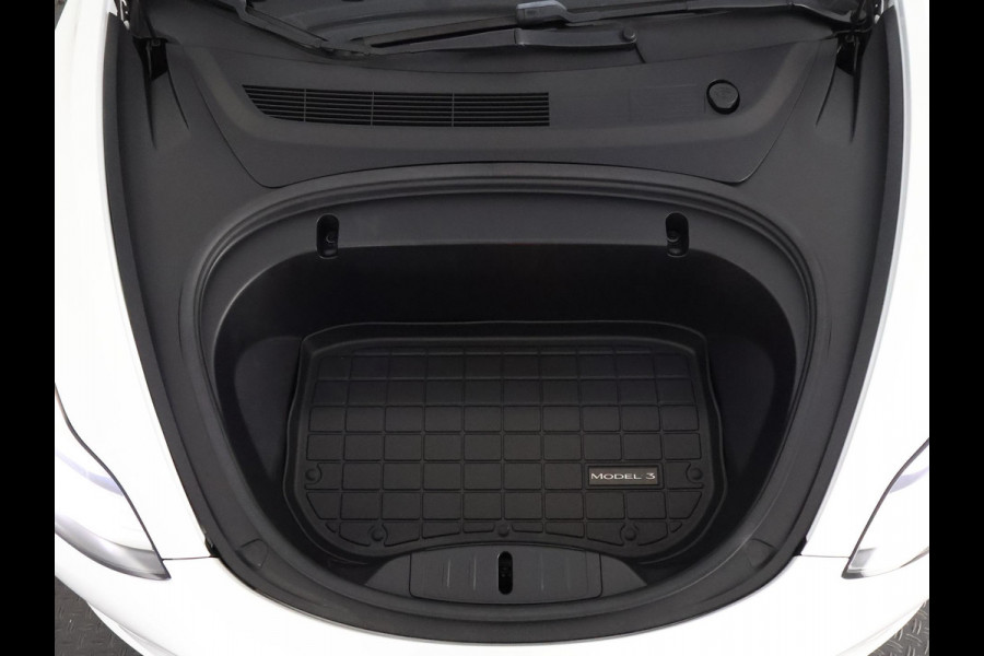 Tesla Model 3 Standard RWD Plus 60 kWh + FSD systeem | Navigatie | Panoramadak |