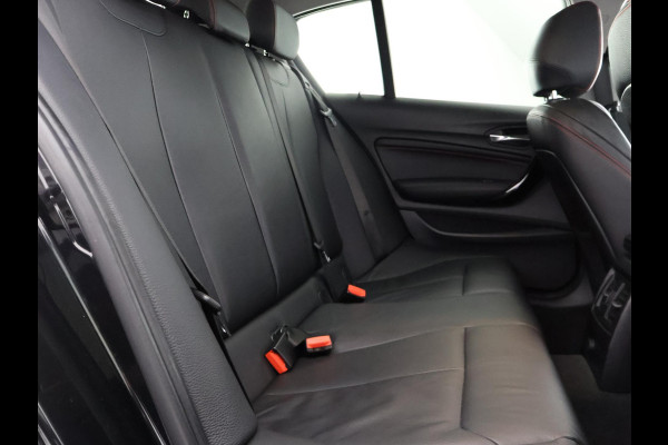 BMW 1-serie 118d High Executive Automaat | Navigatie | Leder | Stoelverwarming |