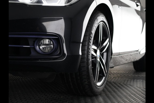 BMW 1-serie 118d High Executive Automaat | Navigatie | Leder | Stoelverwarming |