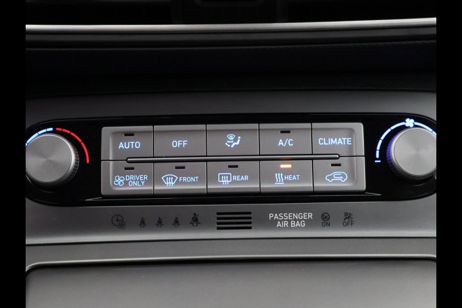 Hyundai Kona PREMIUM EV 64 KWH 1e EIG ACCU 92% GARANTIE 10-2030 BEREIK 466 KM ! LEDER. STUUR/STOEL VERWARMING.DODE HOEK DETECTIE