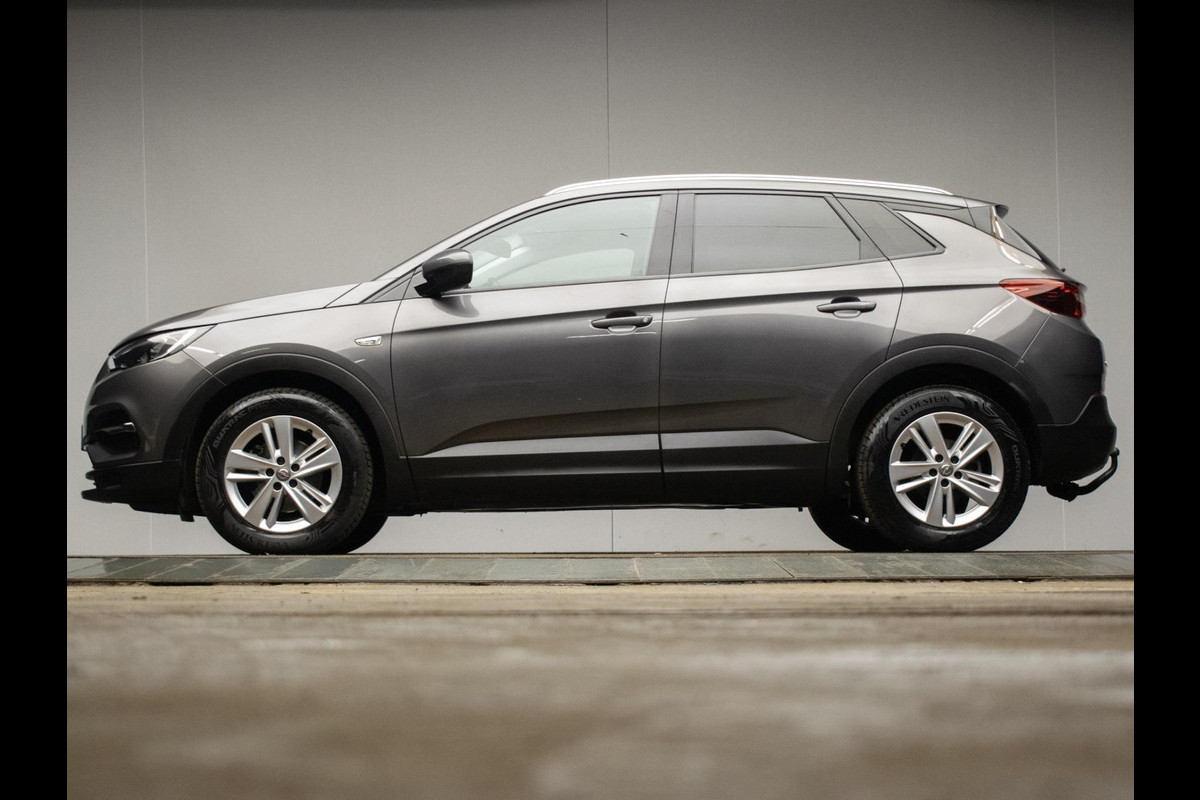 Opel Grandland X 1.2 Turbo Edition Sport (CARPLAY,NAVI,LED,CRUISE,CLIMATE,TREKHAAK,SPORTSTOELEN,CAMERA,PDC,GETINT,NETTESTAAT)