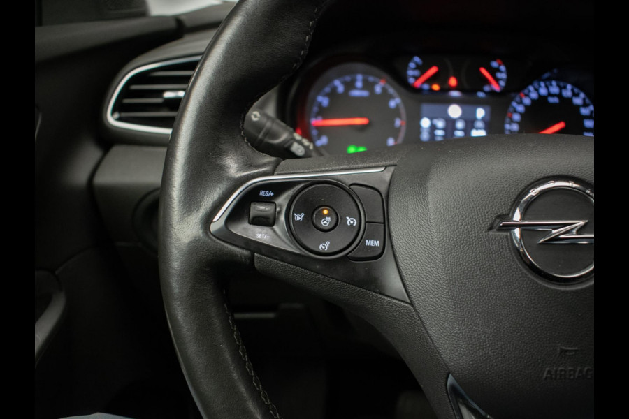 Opel Grandland X 1.2 Turbo Edition Sport (CARPLAY,NAVI,LED,CRUISE,CLIMATE,TREKHAAK,SPORTSTOELEN,CAMERA,PDC,GETINT,NETTESTAAT)