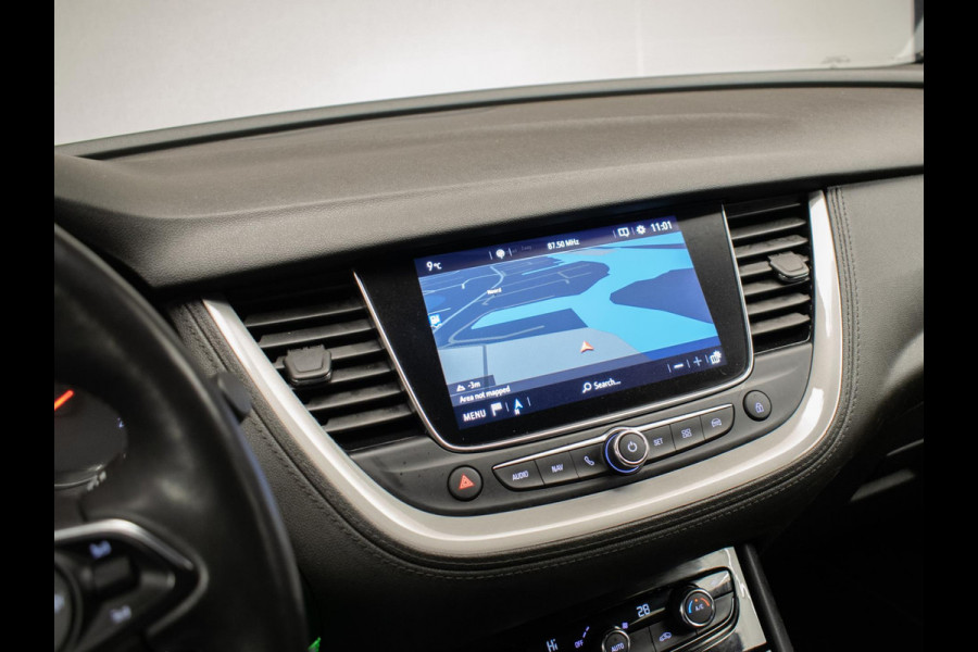 Opel Grandland X 1.2 Turbo Edition Sport (CARPLAY,NAVI,LED,CRUISE,CLIMATE,TREKHAAK,SPORTSTOELEN,CAMERA,PDC,GETINT,NETTESTAAT)