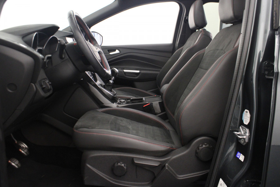 Ford Kuga 1.5 EcoBoost ST Line |Pano|Stoel/stuur verw.|