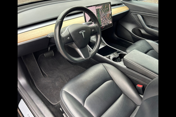 Tesla Model 3 Standard RWD Plus 60 kWh Enhanged Autopilot Trekhaak (910kg) Rijklaarprijs!