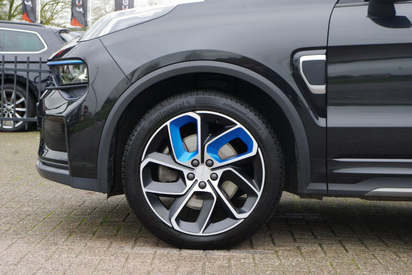 Lynk & Co 01 1.5 262 PK PHEV, Panoramadak, LED, Keyless