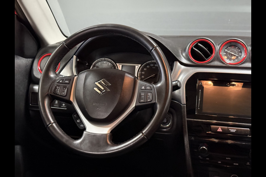 Suzuki Vitara 1.6 High Executive | Camera | Navi