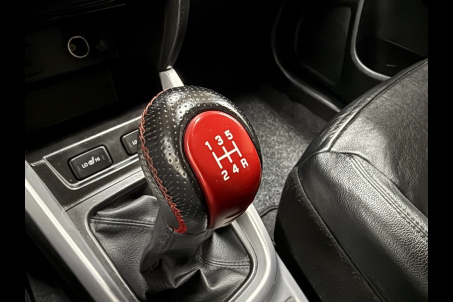 Suzuki Vitara 1.6 High Executive | Camera | Navi